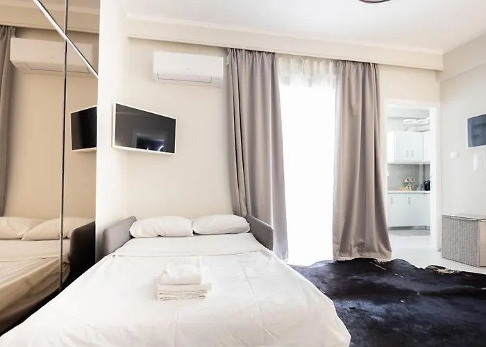 Live Like A Local In A Stylish Home!