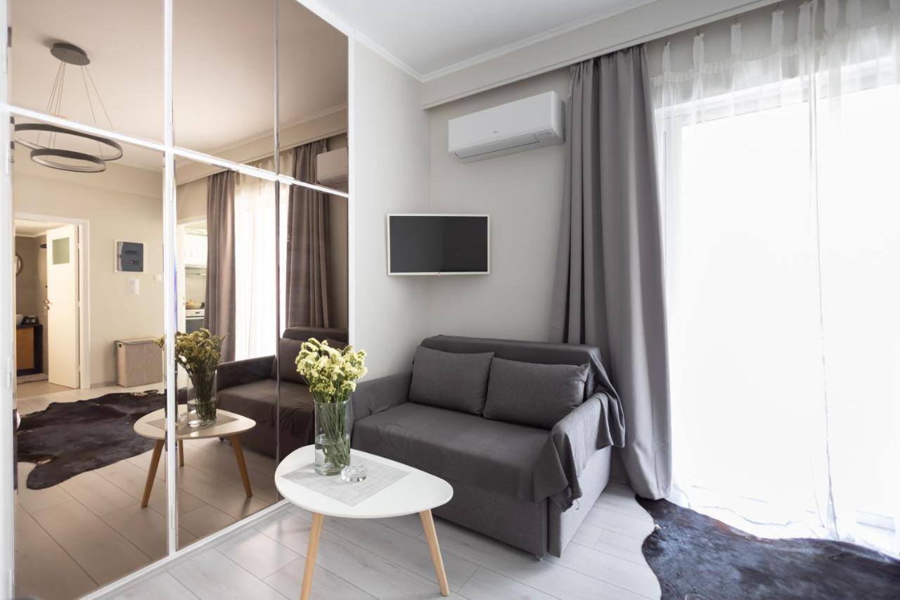 Live Like A Local In A Stylish Home! Athens