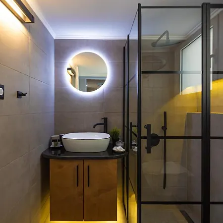 Live Like A Local In A Stylish Home! Athens Exterior photo