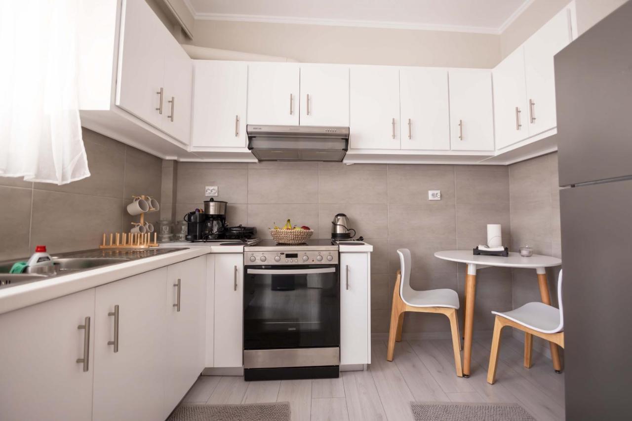Live Like A Local In A Stylish Home! Apartment *